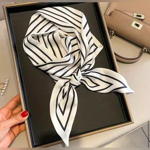 White/Black Stripped Elegant Printed Scarf